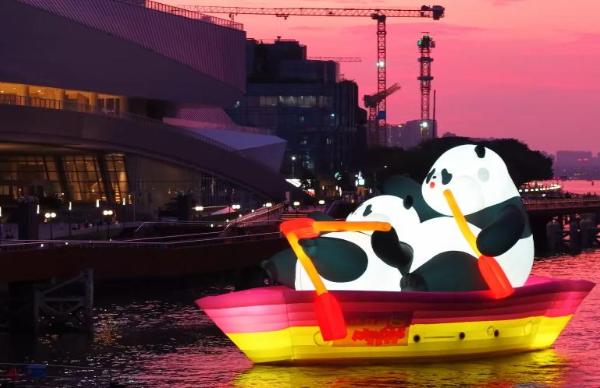 廣州打造熊貓大型氣模迎接全運(yùn)會(huì)