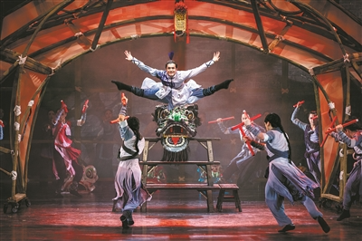 創(chuàng)排10年 公演7年 舞劇《醒·獅》斬獲文華劇目獎(jiǎng)